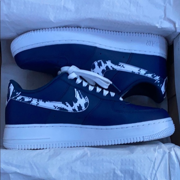 Air Force 1s blue and white Camo - Picture 1 of 9